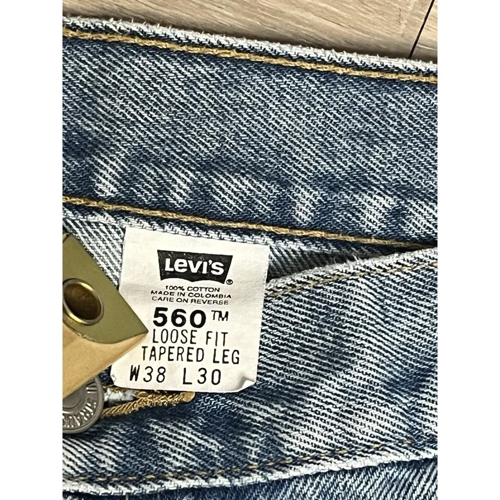 Vintage Levi's 560 Loose Fit Tapered Leg Jeans Light Wash Y2K 38x30(Fits 38x28)